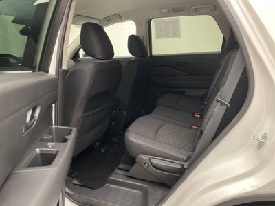 2023 Nissan Pathfinder SV FWD