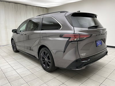 2021 Toyota Sienna XSE