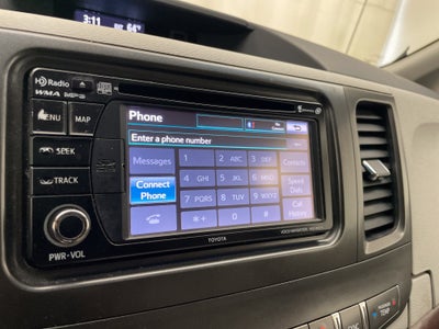2013 Toyota Sienna XLE V6 8 Passenger