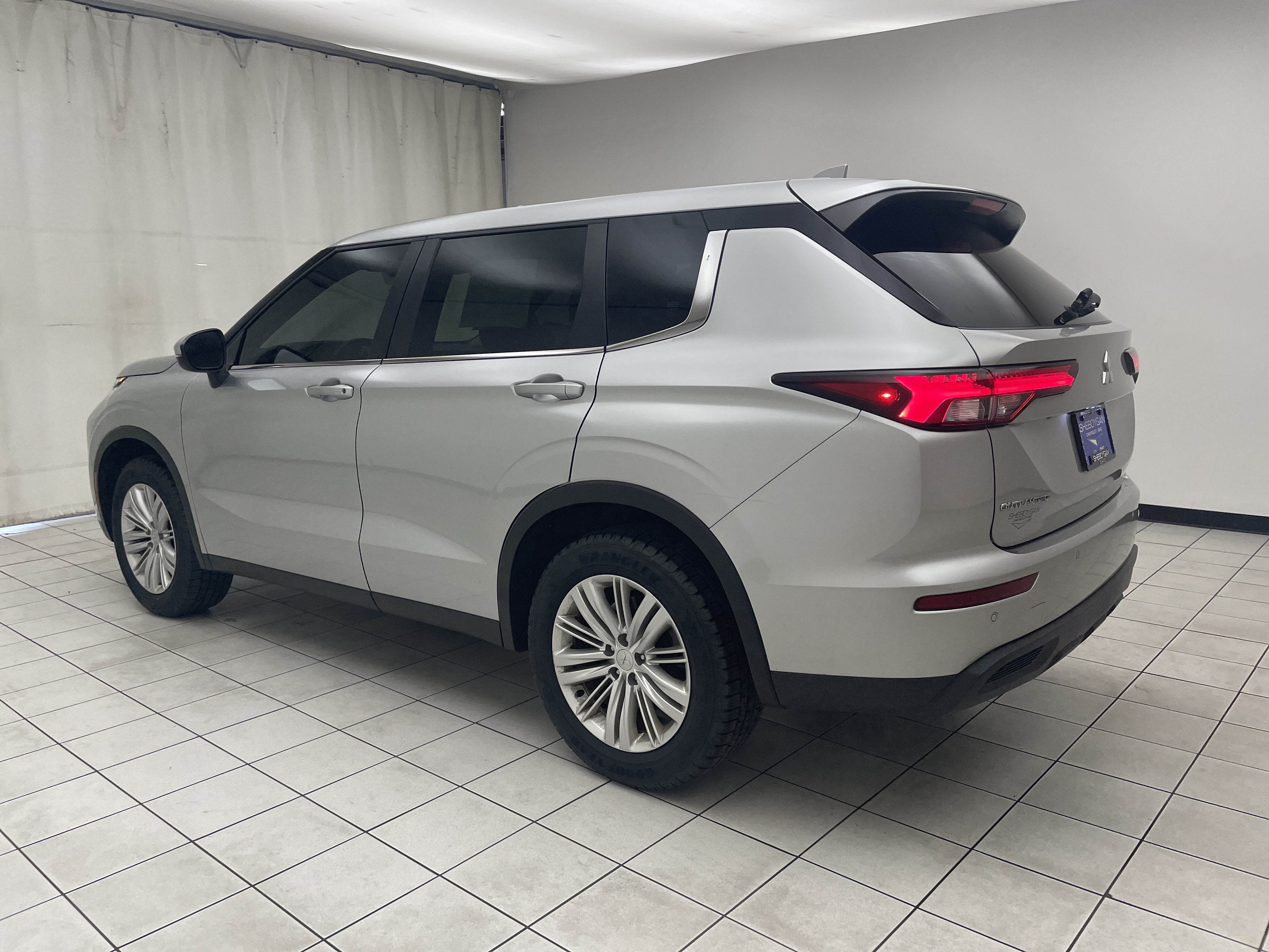 2022 Mitsubishi Outlander ES 2.5 S-AWC