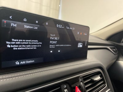 2022 Genesis G70 2.0T AWD