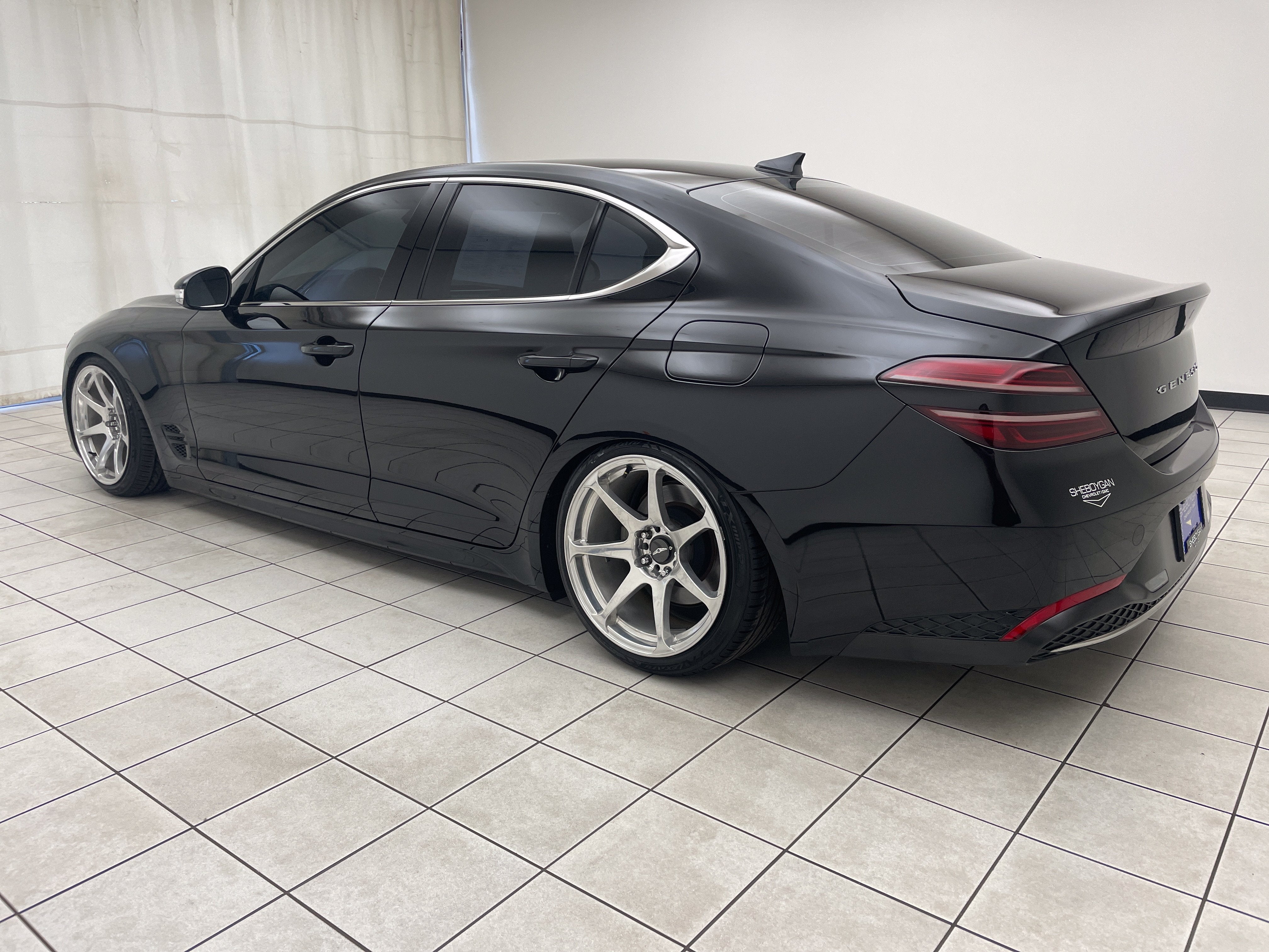 2022 Genesis G70 2.0T AWD