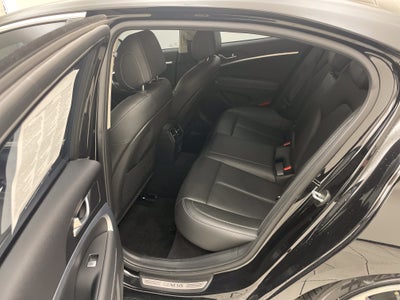 2022 Genesis G70 2.0T AWD