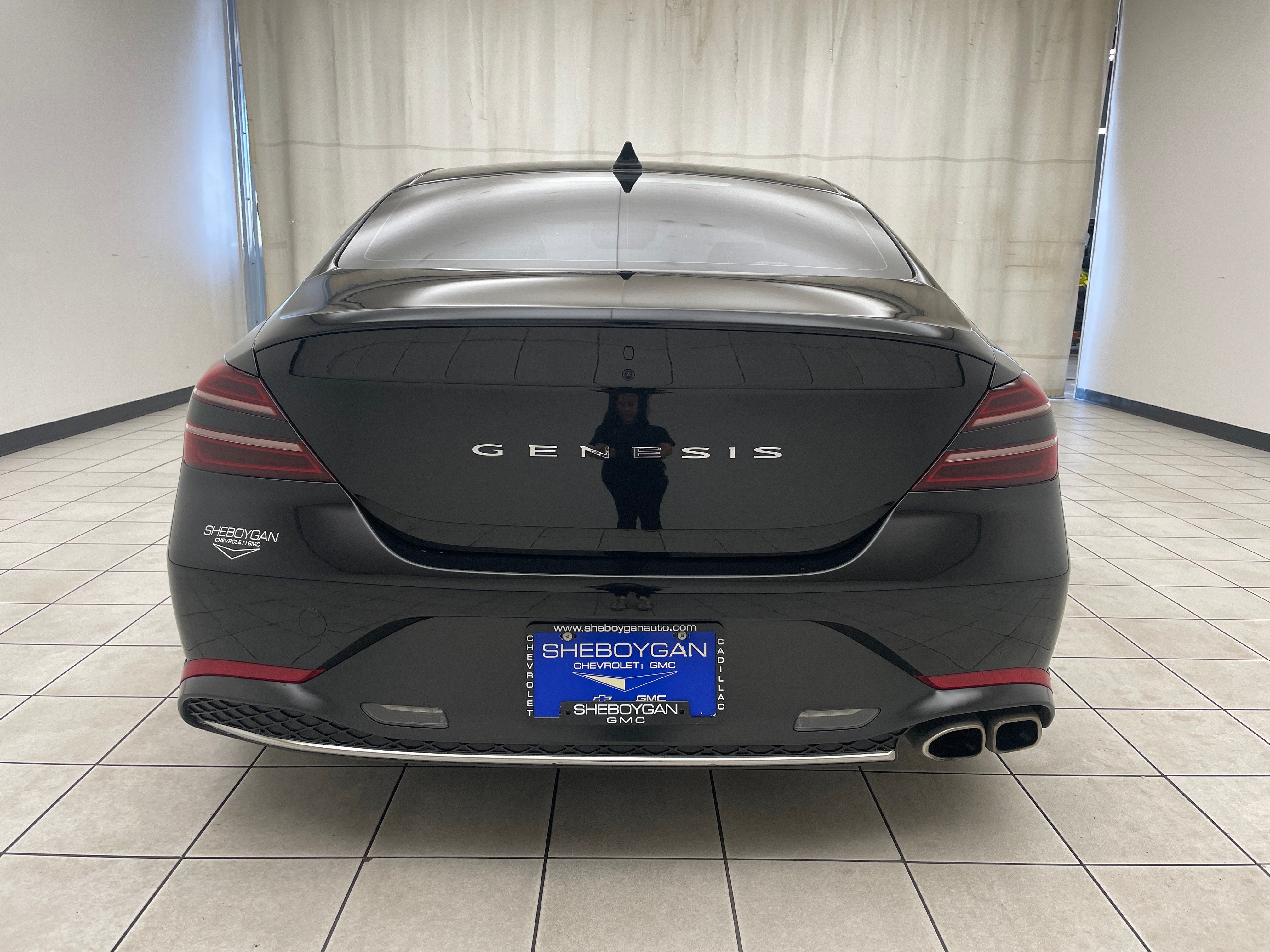 2022 Genesis G70 2.0T AWD