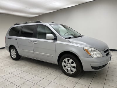 2007 Hyundai Entourage GLS